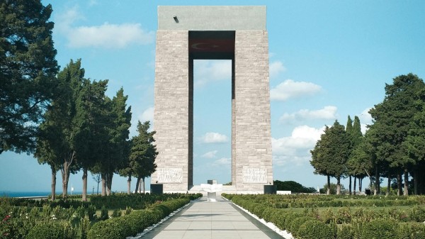 Çanakkale ve Ege'nin İncileri 3 Gün 2 Gece Konaklamalı